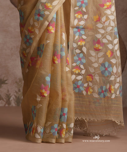 Beige_Handloom_Pure_Muslin_Dhakai_Jamdani_Saree_With_Allover_Colourful_Floral_Jaal_WeaverStory_05