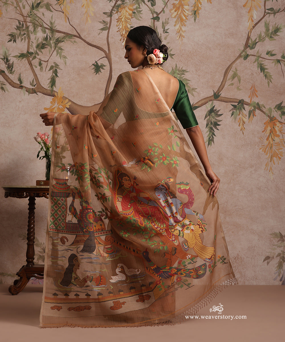 Light_Brown_Handloom_Pure_Muslin_Dhakai_Jamdani_Saree_With_Lord_Radha_Kishana_On_Pallu_WeaverStory_04