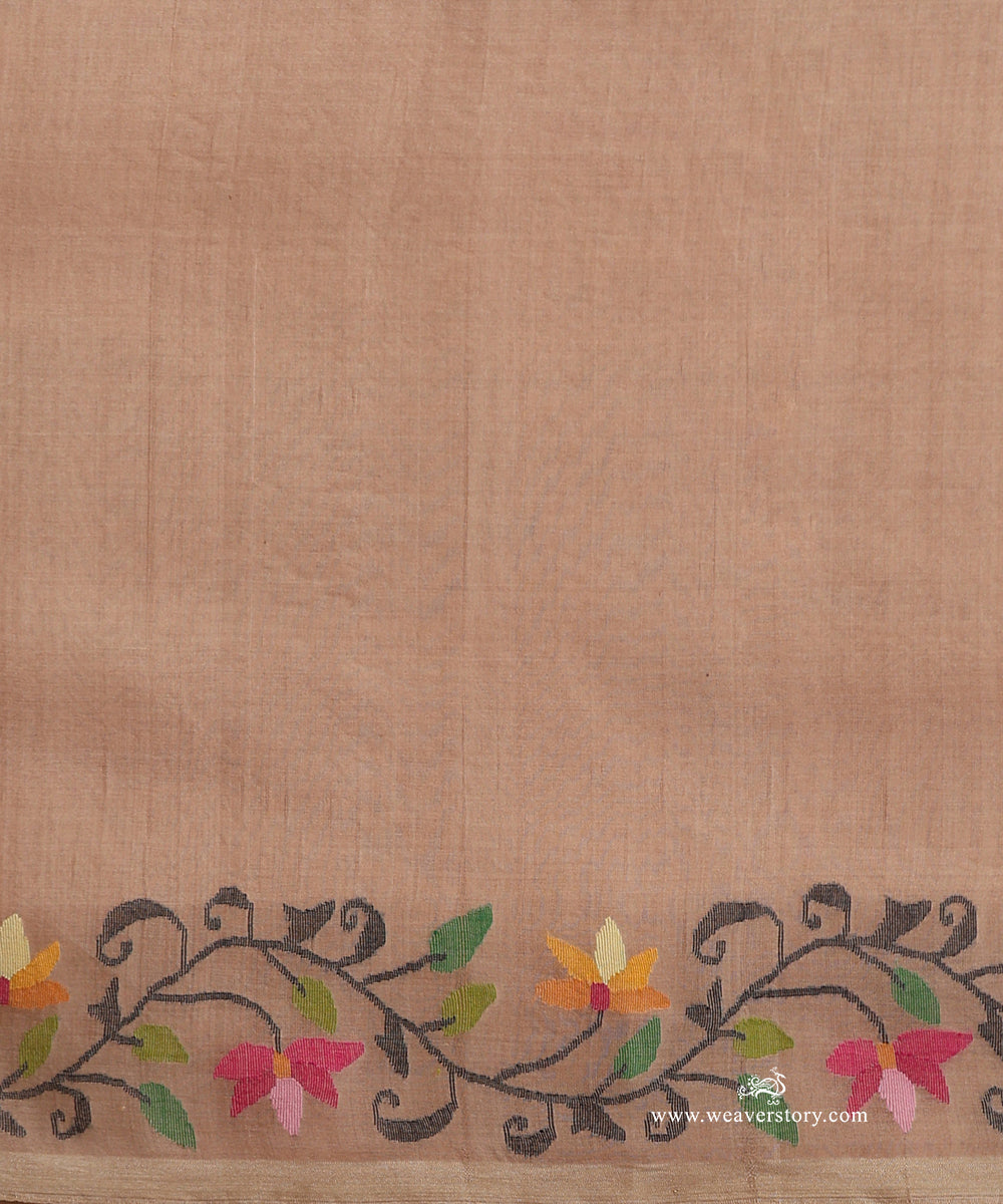 Beige_Handloom_Pure_Muslin_Dhakai_Jamdani_Saree_With_Allover_Jaal_And_Duck_And_Tree_Motifs_On_Pallu_WeaverStory_06