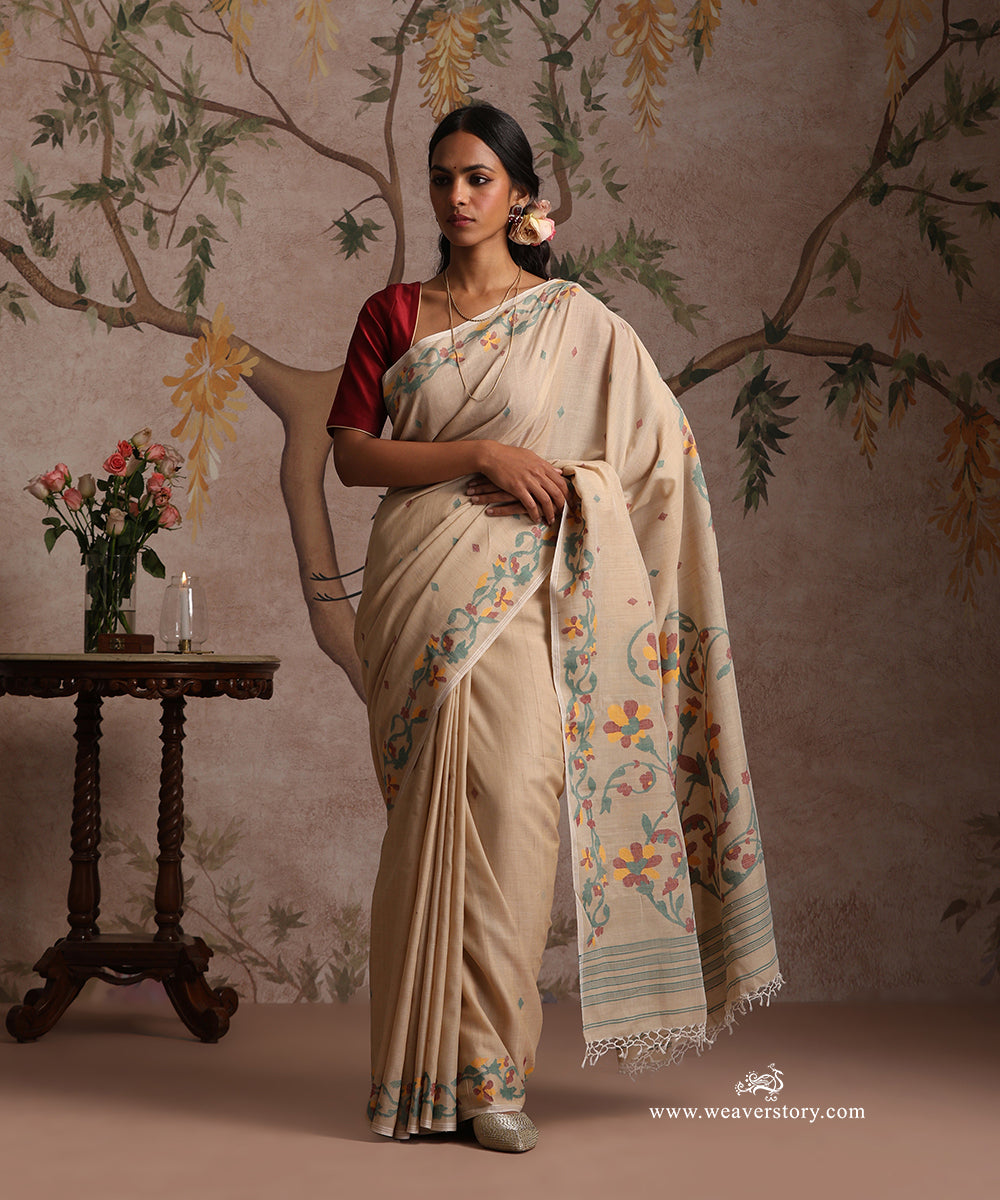Beige_Handloom_Pure_Tussar_Silk_Dhakai_Jamdani_Saree_With_Floral_Border_And_Pallu_WeaverStory_01