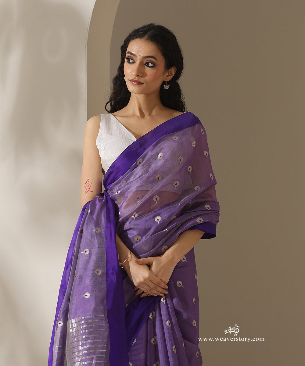 Light_Lavender_Handloom_Pure_Silk_Chanderi_Eknaliya_Saree_With_Red_Meena_Small_Booti_And_Violet_Border_WeaverStory_02