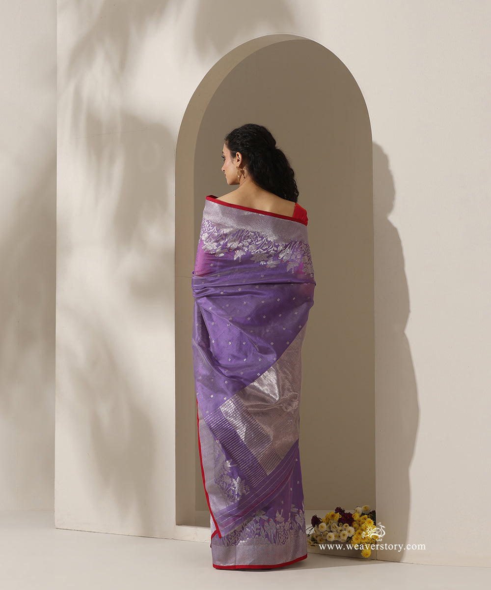 Lavender_Handloom_Pure_Silk_Chanderi_Eknaliya_Saree_With_Red_Meena_Small_Booti_And_Sikhargah_Border_Red_Selvedge_WeaverStory_03