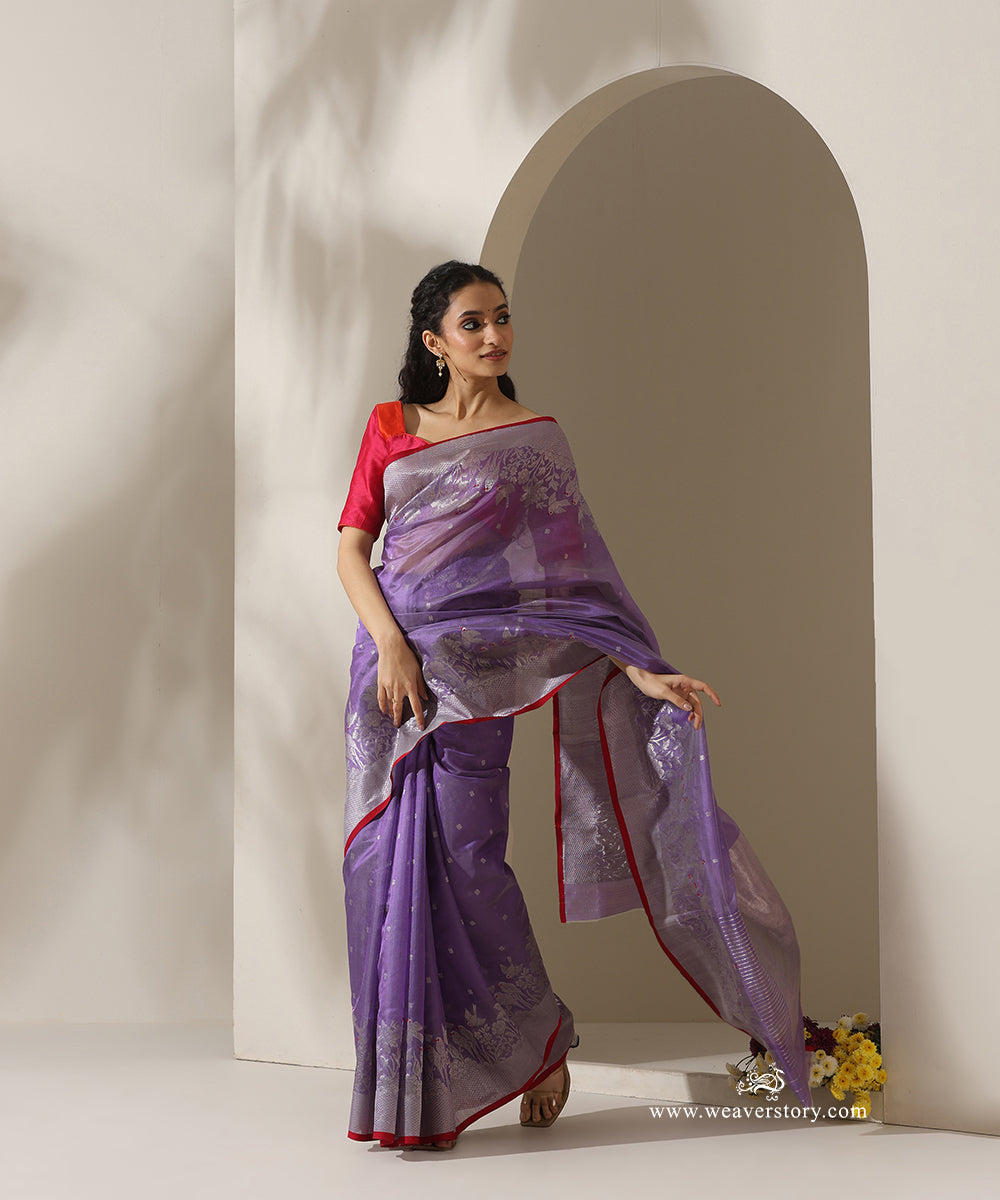 Lavender_Handloom_Pure_Silk_Chanderi_Eknaliya_Saree_With_Red_Meena_Small_Booti_And_Sikhargah_Border_Red_Selvedge_WeaverStory_01