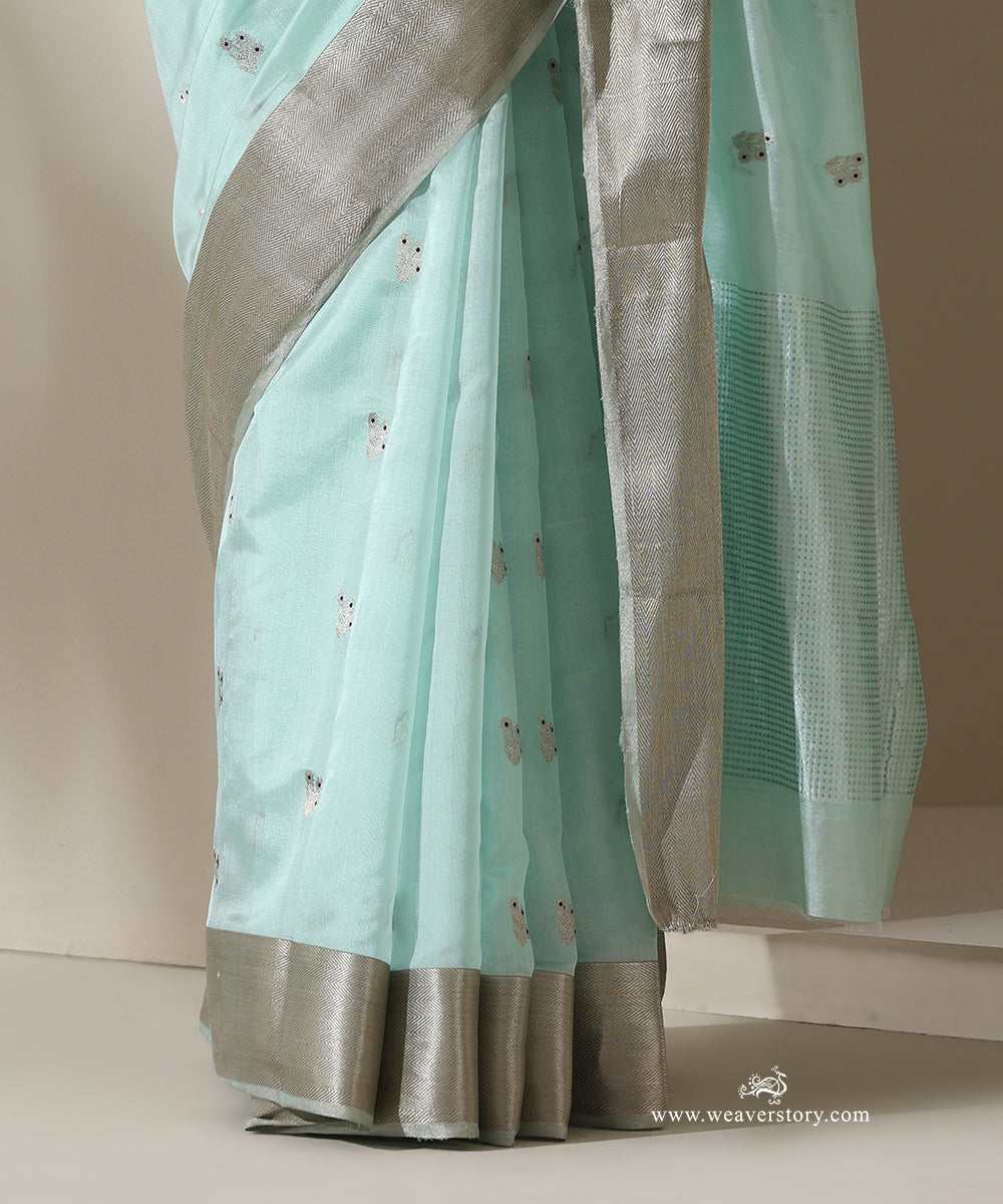 Ice_Blue_Handloom_Pure_Silk_Chanderi_Eknaliya_Saree_With_Blue_Meena_Small_Booti_And_Silver_Zari_Saffron_Border_WeaverStory_04