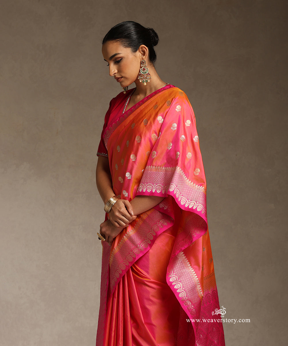 Peach_Pink_Handloom_Pure_Katan_Silk_Banasari_Saree_With_Sona_Rupa_Kadhwa_Boota_Thick_Border_WeaverStory_02