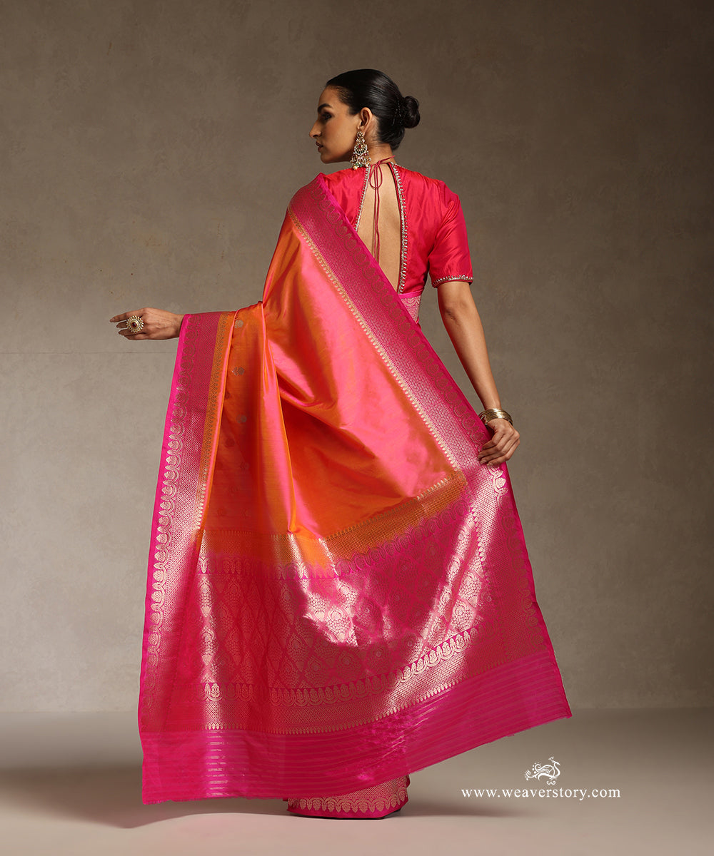 Peach_Pink_Handloom_Pure_Katan_Silk_Banasari_Saree_With_Sona_Rupa_Kadhwa_Boota_Thick_Border_WeaverStory_03