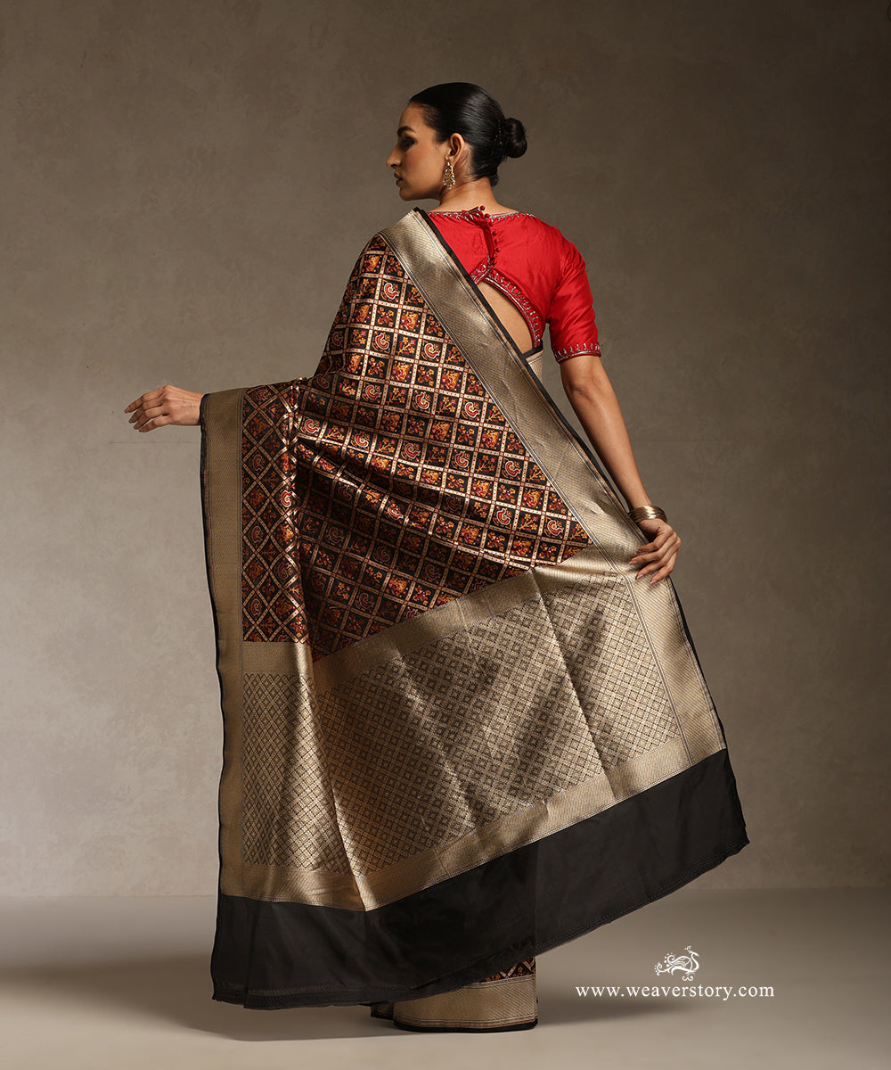Black_Handloom_Pure_Katan_Silk_Banarasi_Patola_Saree_With_Cutwork_WeaverStory_03