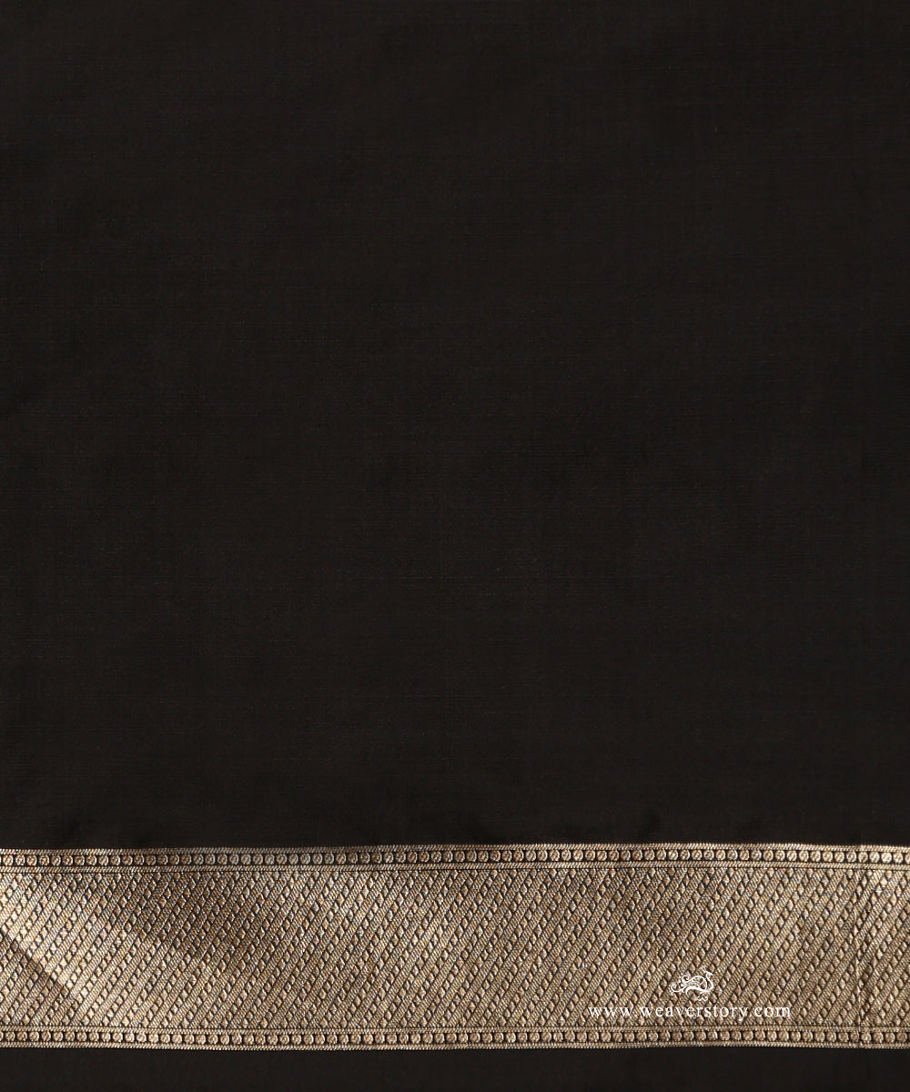Black_Handloom_Pure_Katan_Silk_Banarasi_Patola_Saree_With_Cutwork_WeaverStory_05