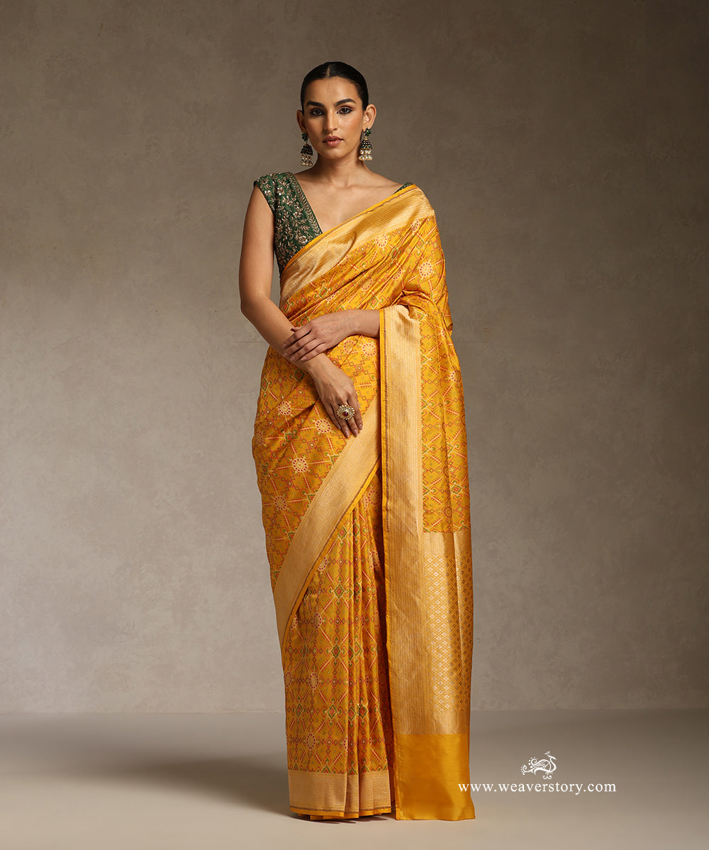 Yellow_Handloom_Pure_Katan_Silk_Saree_Banarasi_Patola_Saree_With_Cutwork_WeaverStory_01