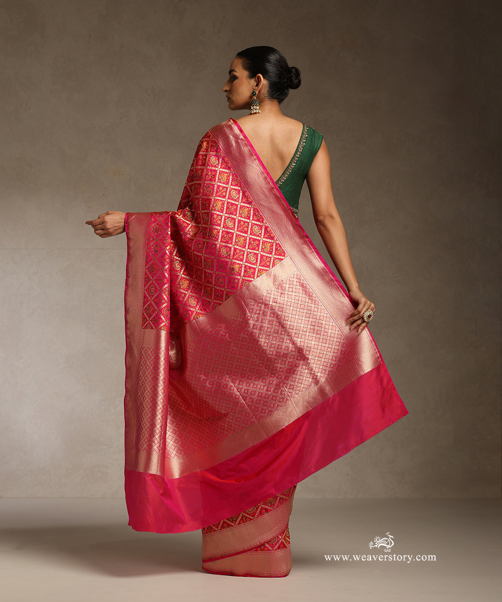 Rani_Pink_Handloom_Pure_Katan_Silk_Banarasi_Patola_Saree_With_Cutwork_WeaverStory_03
