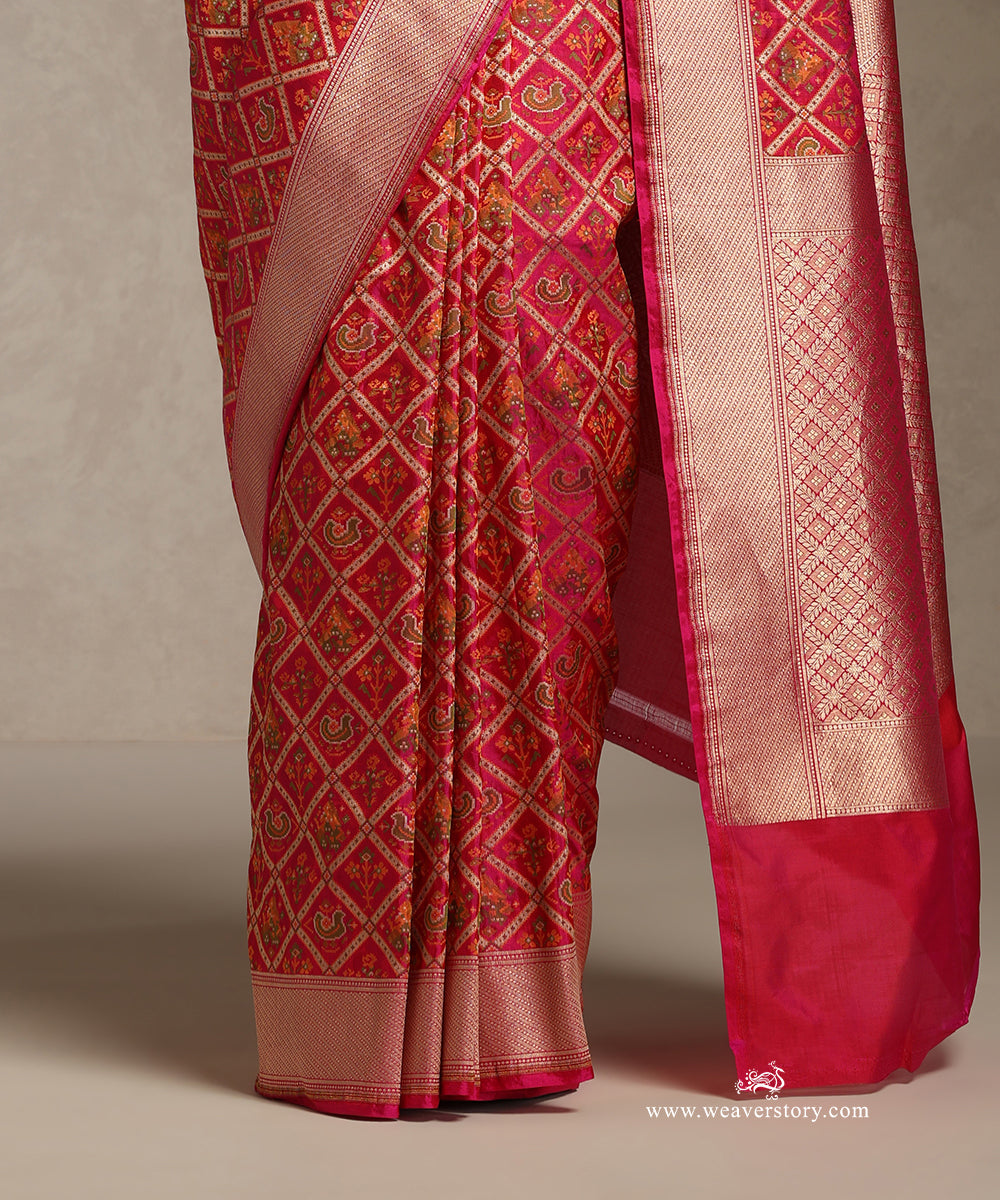 Rani_Pink_Handloom_Pure_Katan_Silk_Banarasi_Patola_Saree_With_Cutwork_WeaverStory_04