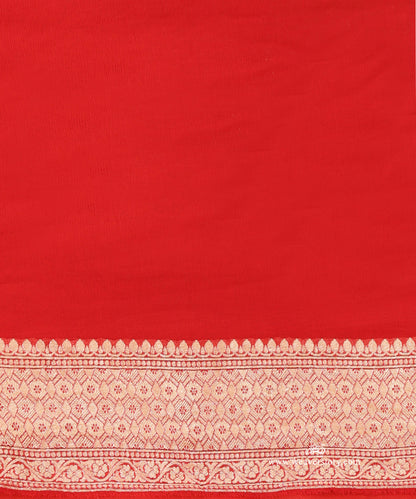 Red_Handloom_Pure_Georgette_Saree_With_Allover_Floral_Jaal_WeaverStory_05