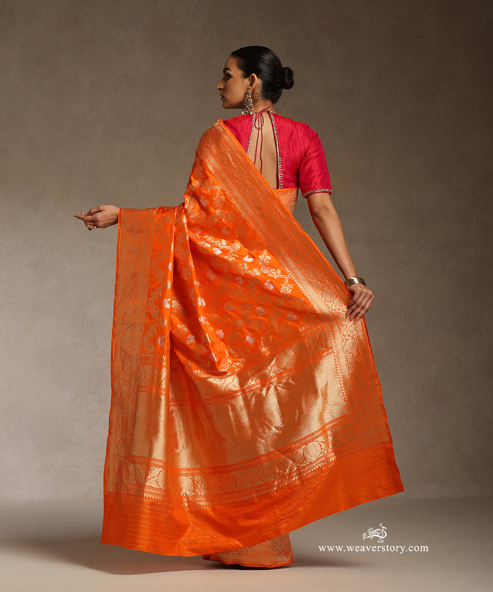 Orange_Handloom_Pure_Katan_Silk_Kadhwa_Banarasi_Saree_With_Sona_Rupa_Shirkargah_Jaal_WeaverStory_03