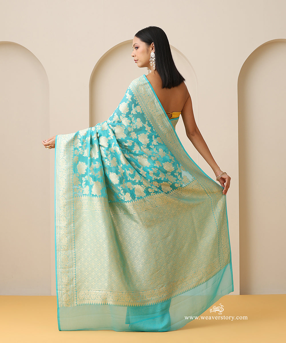 Turquoise_Handloom_Pure_Georgette_Banarasi_Cutwork_Saree_With_Allover_Rose_Jaal_WeaverStory_03