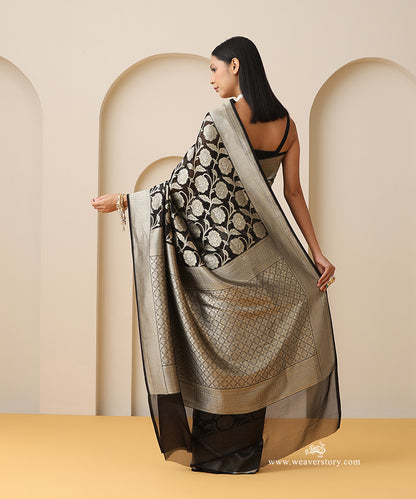 Black_Handloom_Pure_Georgette_Banarasi_Cutwork_Saree_With_Allover_Rose_Jaal_WeaverStory_03