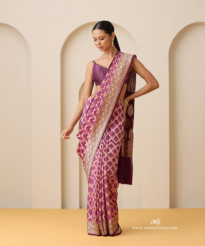 Onion_Pink_Handloom_Pure_Georgette_Banarasi_Cutwork_Saree_With_Wine_Contrast_Border_WeaverStory_01