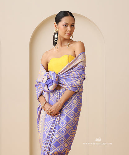 Lavender_Handloom_Pure_Georgette_Banarasi_Saree_With_Allover_Barfi_Jaal_And_Cutwork_Weave_WeaverStory_02