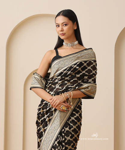 Black_Handloom_Pure_Georgette_Banarasi_Saree_With_Allover_Flower_Jaal_WeaverStory_02