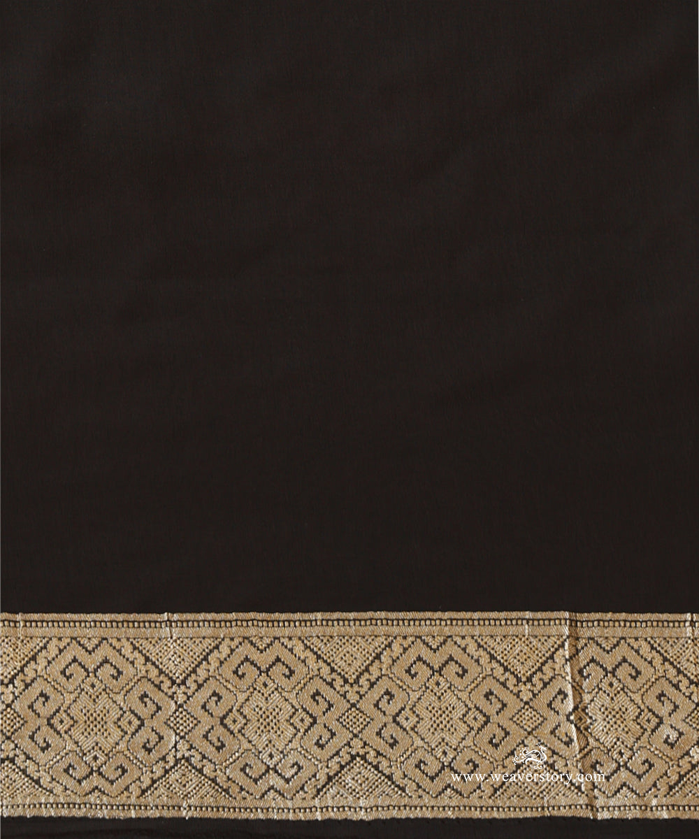 Black_Handloom_Pure_Georgette_Banarasi_Saree_With_Allover_Flower_Jaal_WeaverStory_05