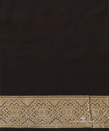 Black_Handloom_Pure_Georgette_Banarasi_Saree_With_Allover_Flower_Jaal_WeaverStory_05