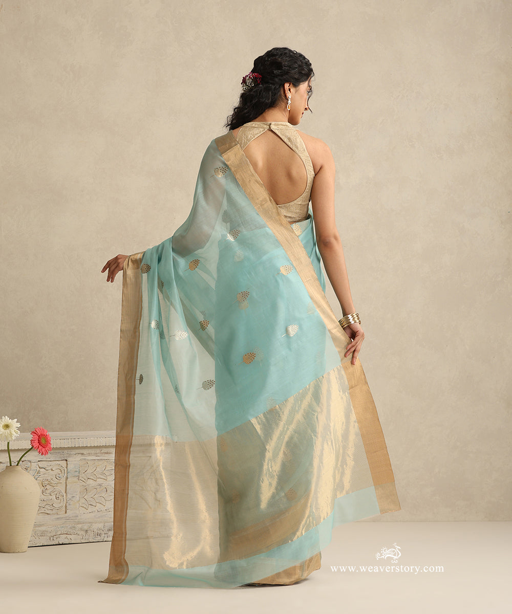 Ice_Blue_Handloom_Cotton_Silk_Eknaliya_Chanderi_Saree_With_Meena_Floral_Booti_And_Golden_Border_WeaverStory_03