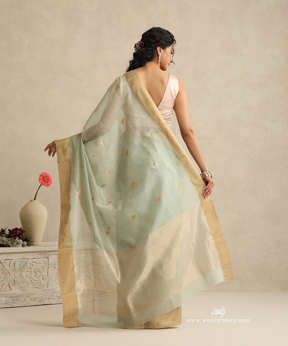 Pastel_Green_Handloom_Cotton_Silk_Eknaliya_Chanderi_Saree_With_Birds_Meena_Flower_Booti_And_Golden_Border_WeaverStory_03