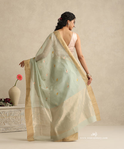 Pastel_Green_Handloom_Cotton_Silk_Eknaliya_Chanderi_Saree_With_Birds_Meena_Flower_Booti_And_Golden_Border_WeaverStory_03