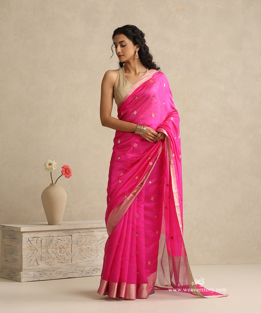 Pink_Handloom_Silk_Eknaliya_Chanderi_Saree_With_Small_Floral_Booti_WeaverStory_01