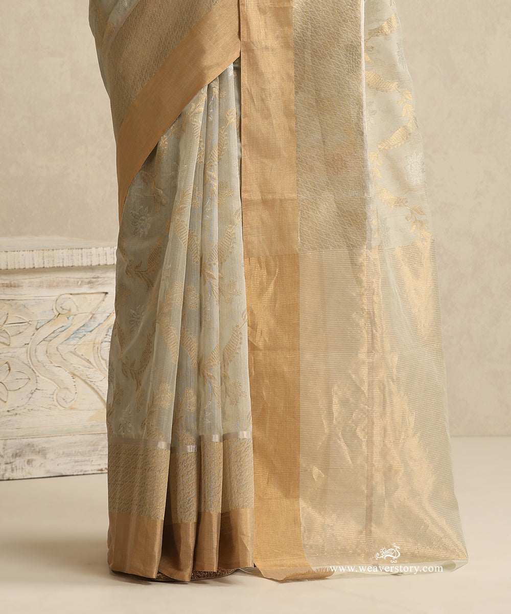 Grey_Handloom_Cotton_Silk_Donaliya_Chanderi_Saree_With_Allover_Flower_Jaal_WeaverStory_04