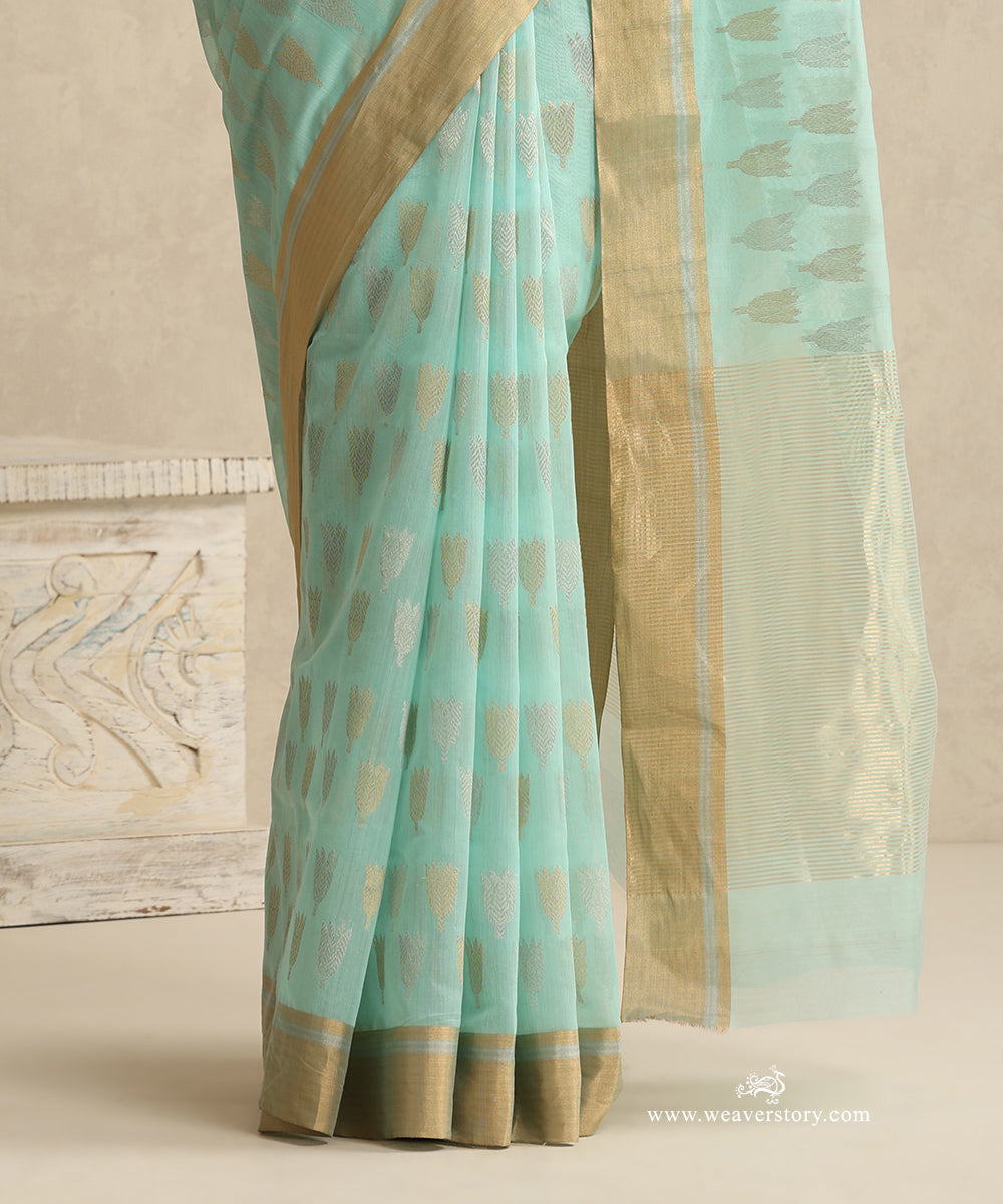 Soft_Aqua_Handloom_Cotton_Silk_Donaliya_Chanderi_Saree_With_Allover_Gold_Silver_Mogra_Booti_WeaverStory_04