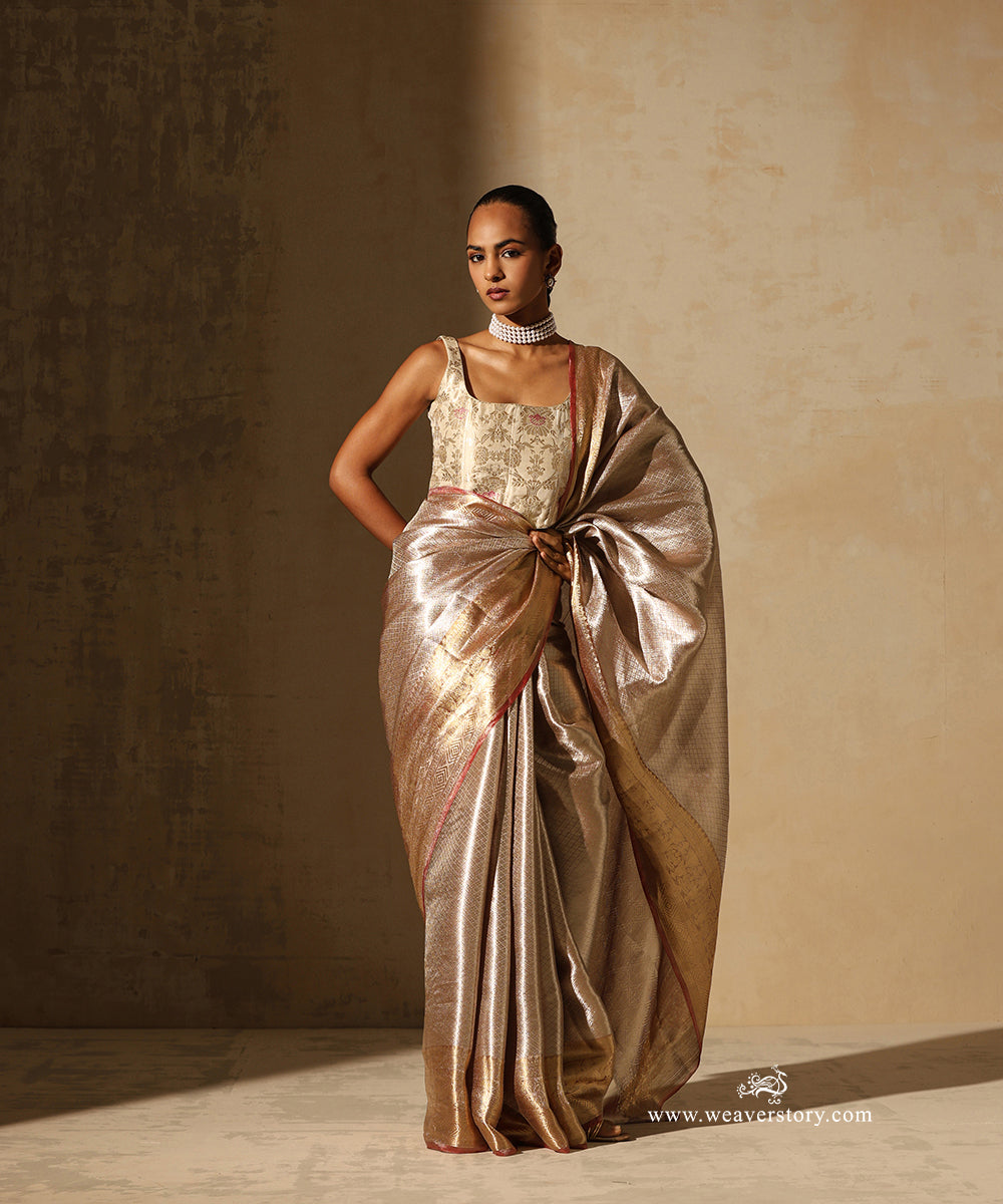 Soft Pink And Gold Handloom Pure Silk Tissue Tanchoi Banarasi Saree With Red Selvedge