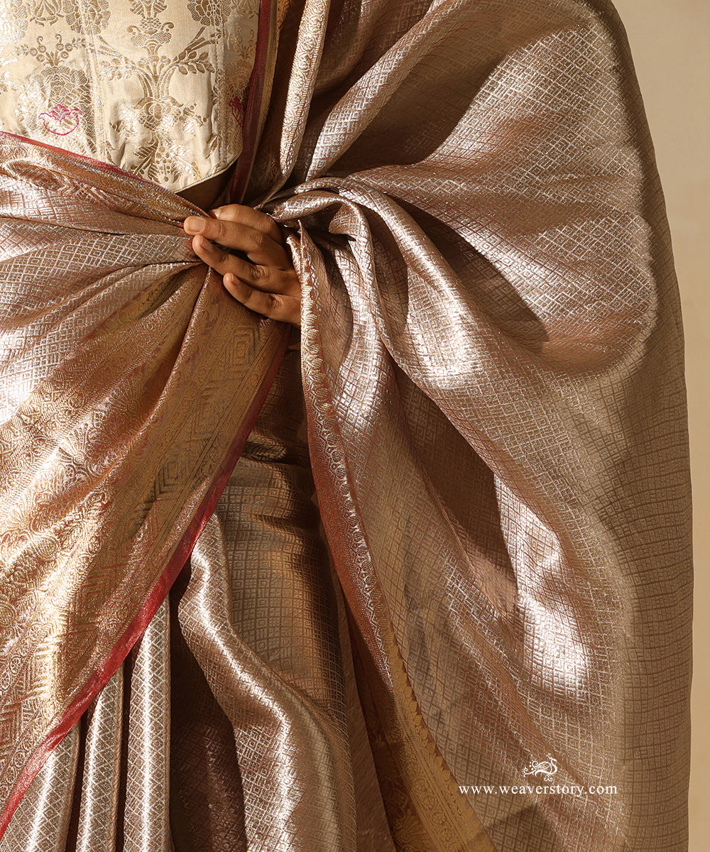 Soft Pink And Gold Handloom Pure Silk Tissue Tanchoi Banarasi Saree With Red Selvedge