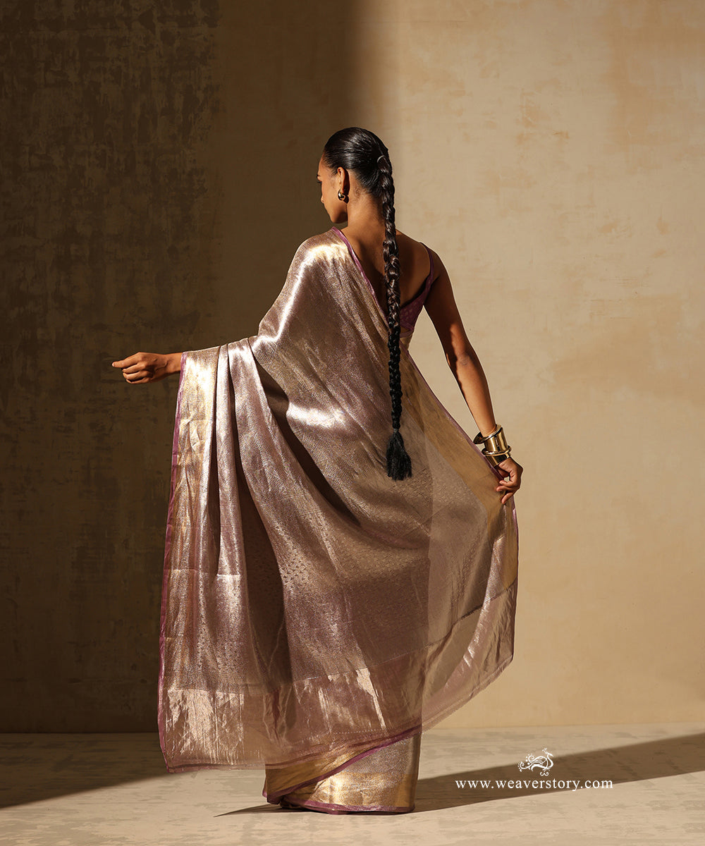 Soft Pink And Silver Handloom Pure Silk Tissue Tanchoi Banarasi Saree With Gold Zari Border