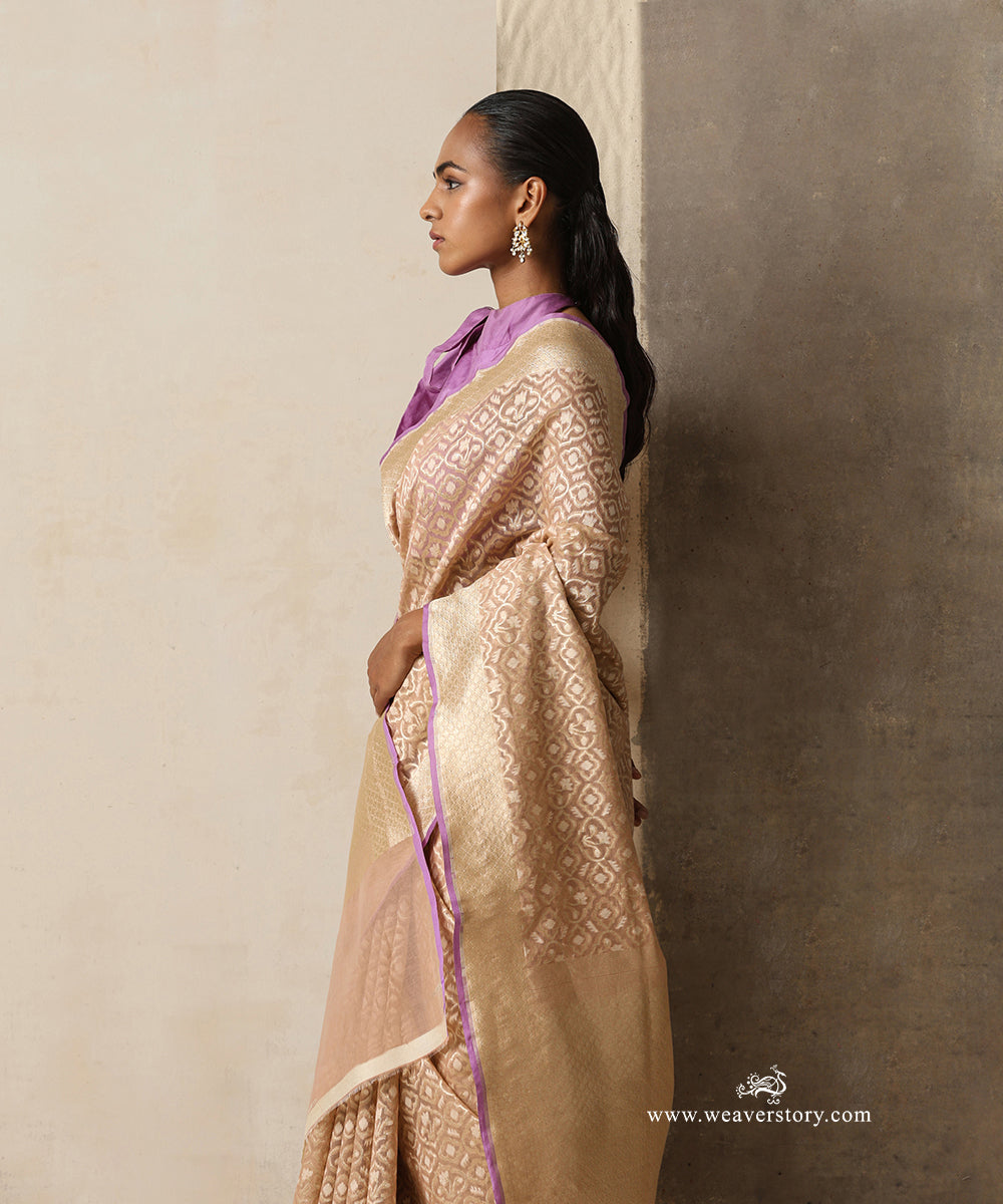 Beige Handloom Pure Kora Cotton Kadhwa Banarasi Saree With Purple Selvedge
