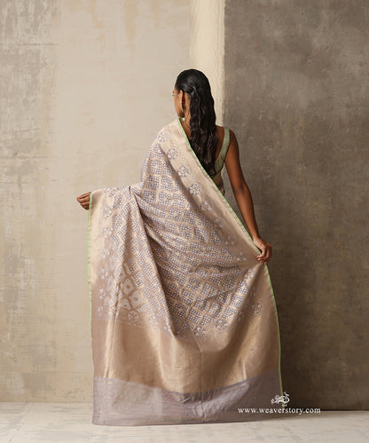 Grey Handloom Pure Kora Cotton Kadhwa Banarasi Saree With Allover Floral Jaal And Green Selvedge
