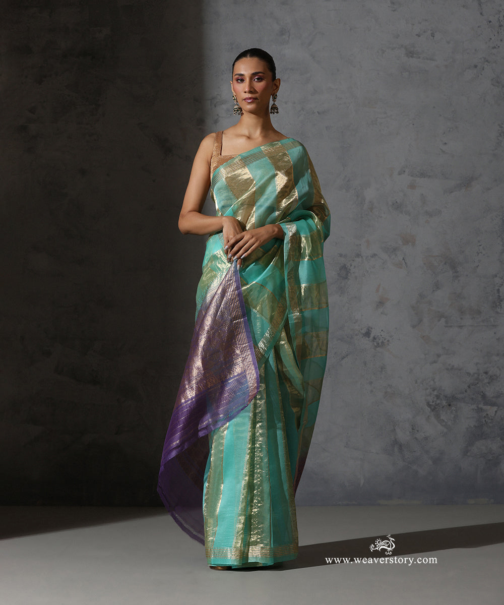 Ice_Blue_&amp;_Gold_Pure_Kora_Tissue_Banarasi_Saree_With_Kadhwa_Weave_WeaverStory_02