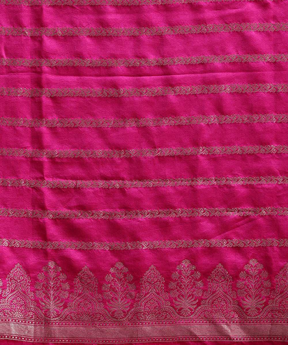 Dark_Green_Mashru_Silk_Banarasi_Saree_With_Lotus_Motifs_&amp;_Pink_Meena_WeaverStory_06