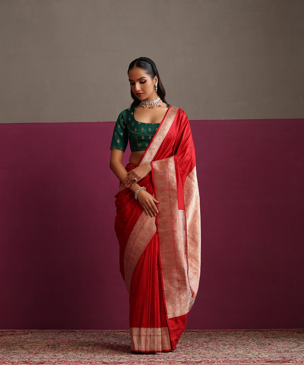 Red_Pure_Katan_Silk_Banarasi_Saree_With_Gold_Zari_Border_&amp;_Palla_WeaverStory_02