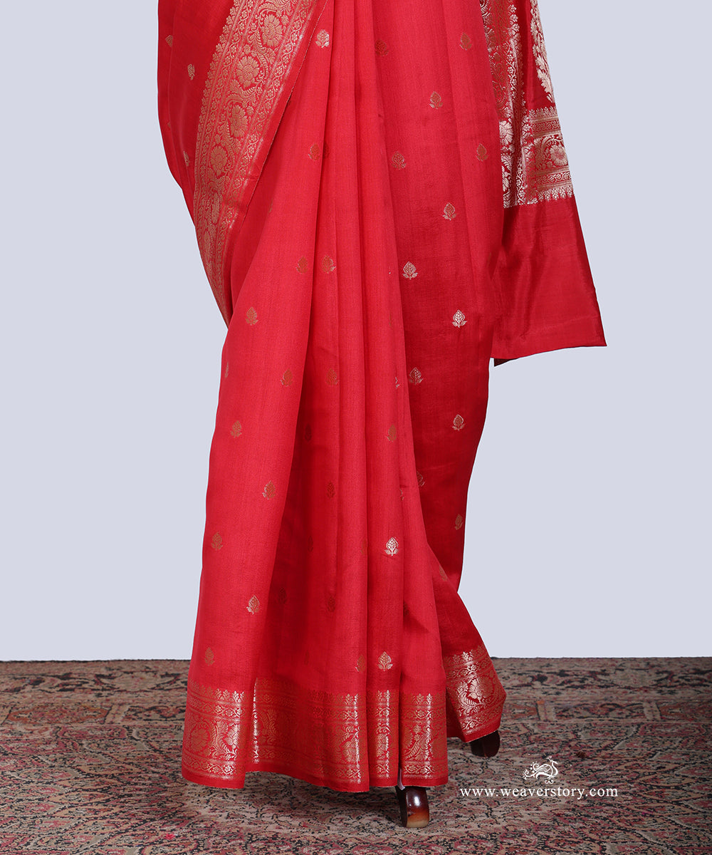 Red_Handloom_Pure_Chiniya_Silk_Banarasi_Saree_With_Cutwork_Boota_And_Havey_Blouse_WeaverStory_03