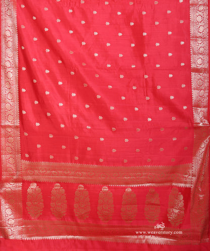 Red_Handloom_Pure_Chiniya_Silk_Banarasi_Saree_With_Cutwork_Boota_And_Havey_Blouse_WeaverStory_04
