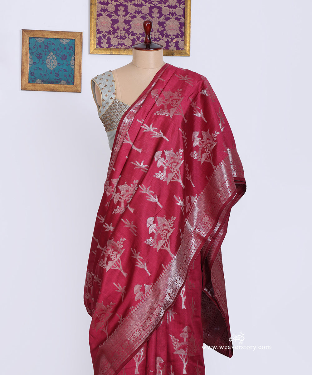Wine_Handloom_Pure_Chiniya_Silk_Banarasi_Saree_With_Silver_Zari_Tree_Motifs_WeaverStory_02