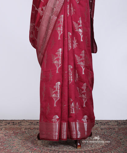 Wine_Handloom_Pure_Chiniya_Silk_Banarasi_Saree_With_Silver_Zari_Tree_Motifs_WeaverStory_03