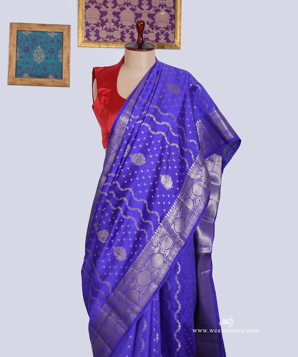 Blue_Handloom_Pure_Chiniya_Silk_Banarasi_Saree_With_Gold_Zari_Flower_Border_WeaverStory_02