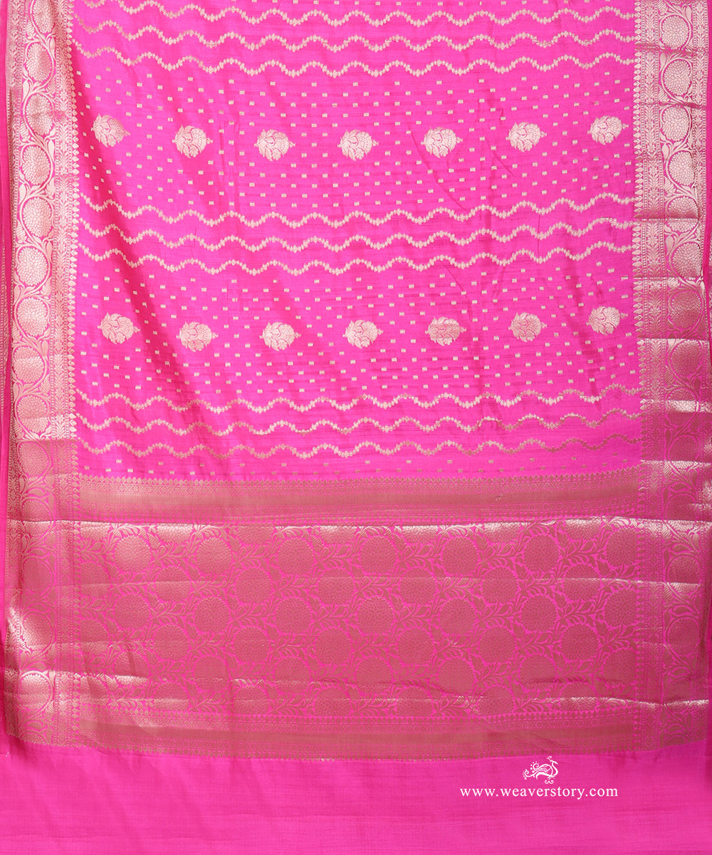 Pink_Handloom_Pure_Chiniya_Silk_Banarasi_Saree_With_Gold_Zari_Flower_Border_WeaverStory_04