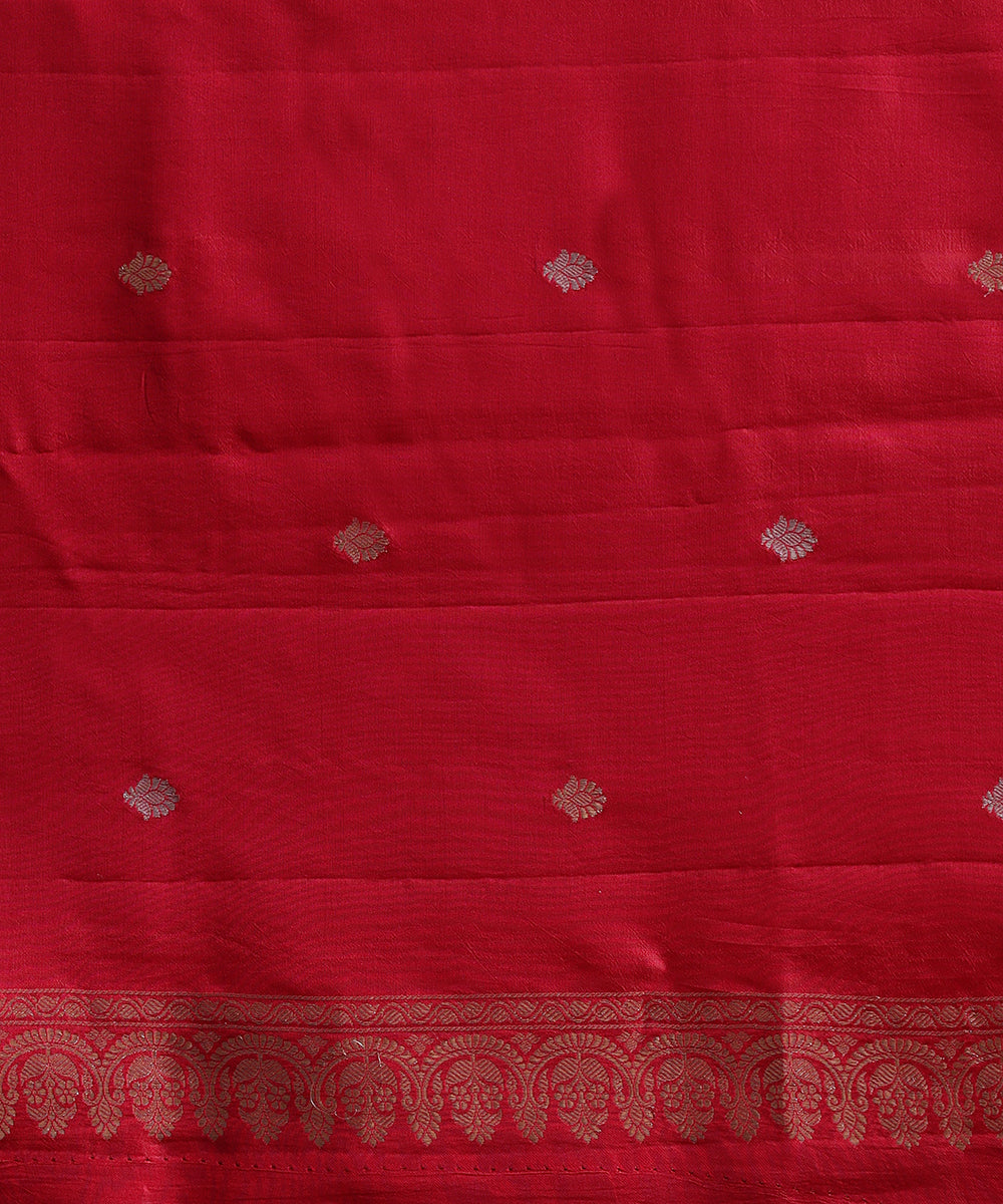 Fuchsia_Pink_Pure_Katan_Silk_Banarasi_Saree_With_Zari_Border_WeaverStory_05