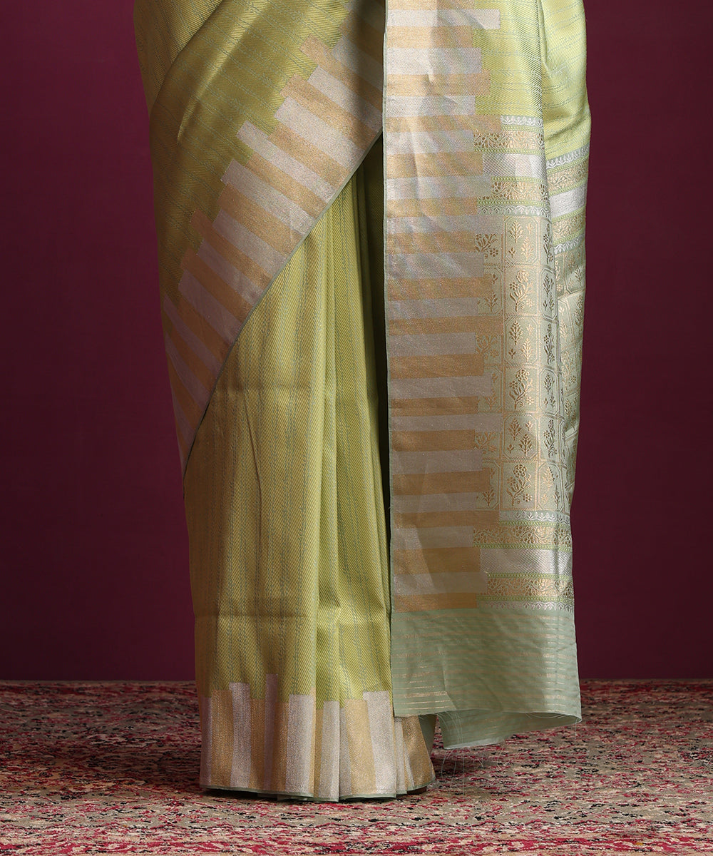 Lemon_Pure_Katan_Silk_Banarasi_Tanchoi_Saree_With_Sona_Rupa_Zari_Border_WeaverStory_04
