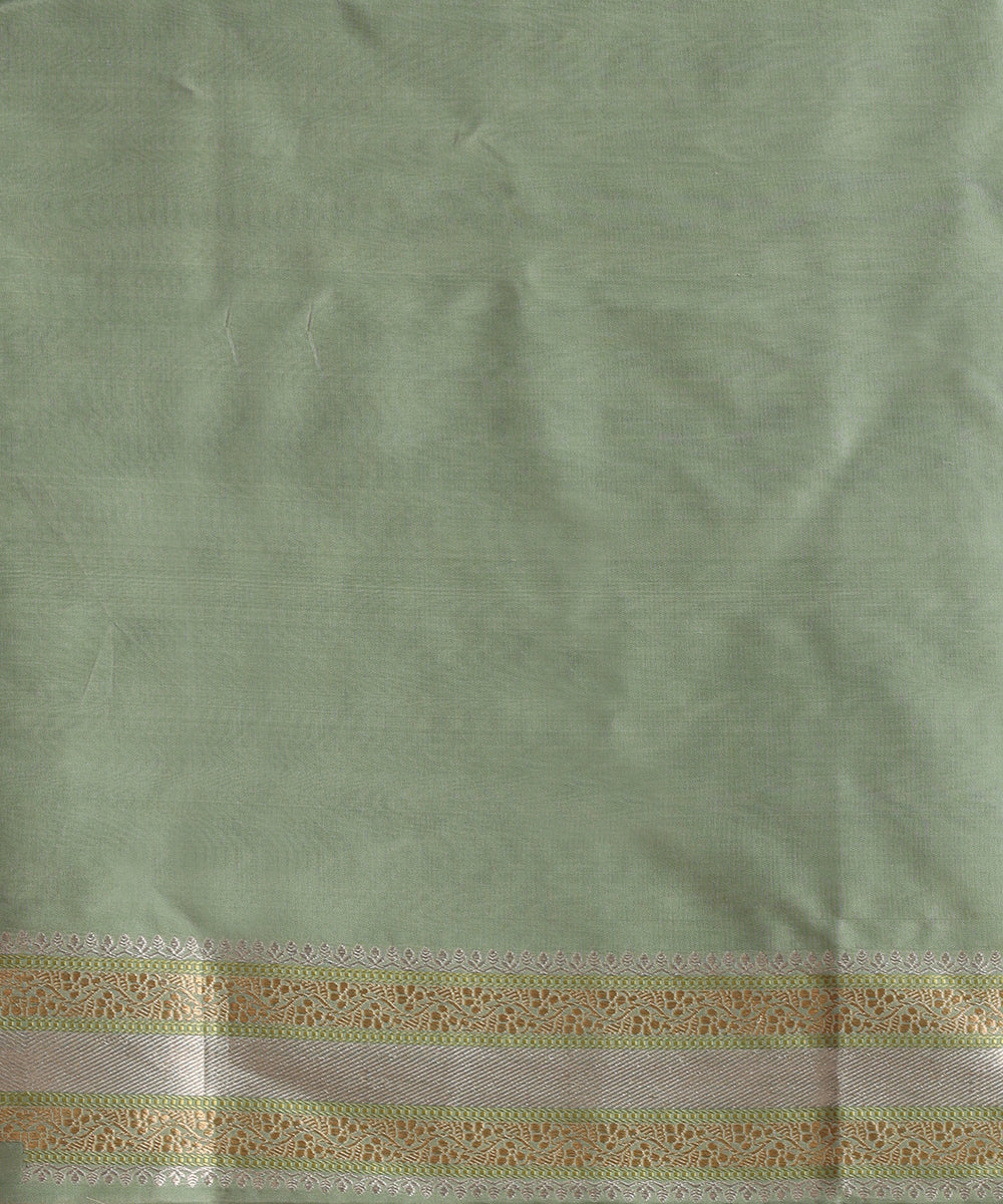 Lemon_Pure_Katan_Silk_Banarasi_Tanchoi_Saree_With_Sona_Rupa_Zari_Border_WeaverStory_05