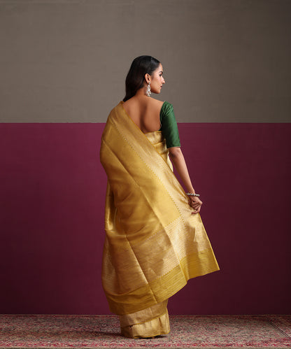 Lemon_Yellow_Pure_Katan_Silk_Kimkhab_Banarasi_Saree_WeaverStory_03