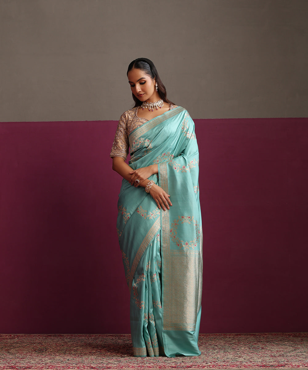 Ice_Blue_Pure_Katan_Silk_Banarasi_Kadhwa_Saree_With_Pink_Meena_WeaverStory_02