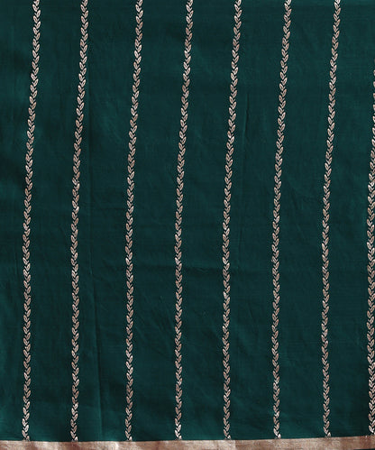 Green_Pure_Katan_Silk_Banarasi_Kadhwa_Saree_With_Scalloped_Border_WeaverStory_05